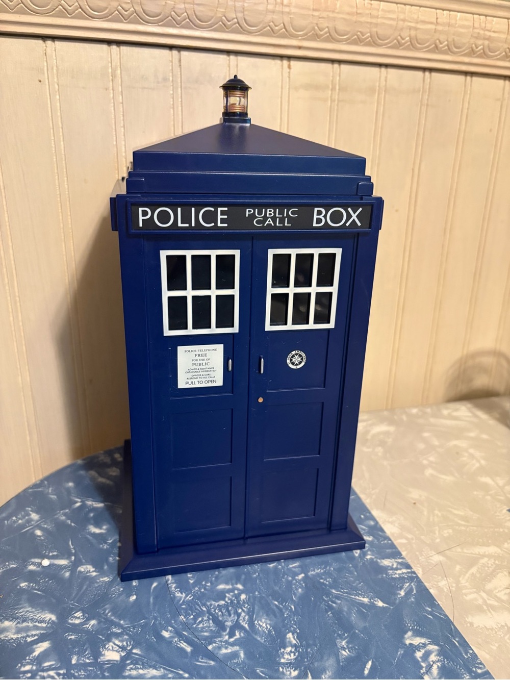 Doctor Who Plastic TARDIS Decorative Cookie Jar